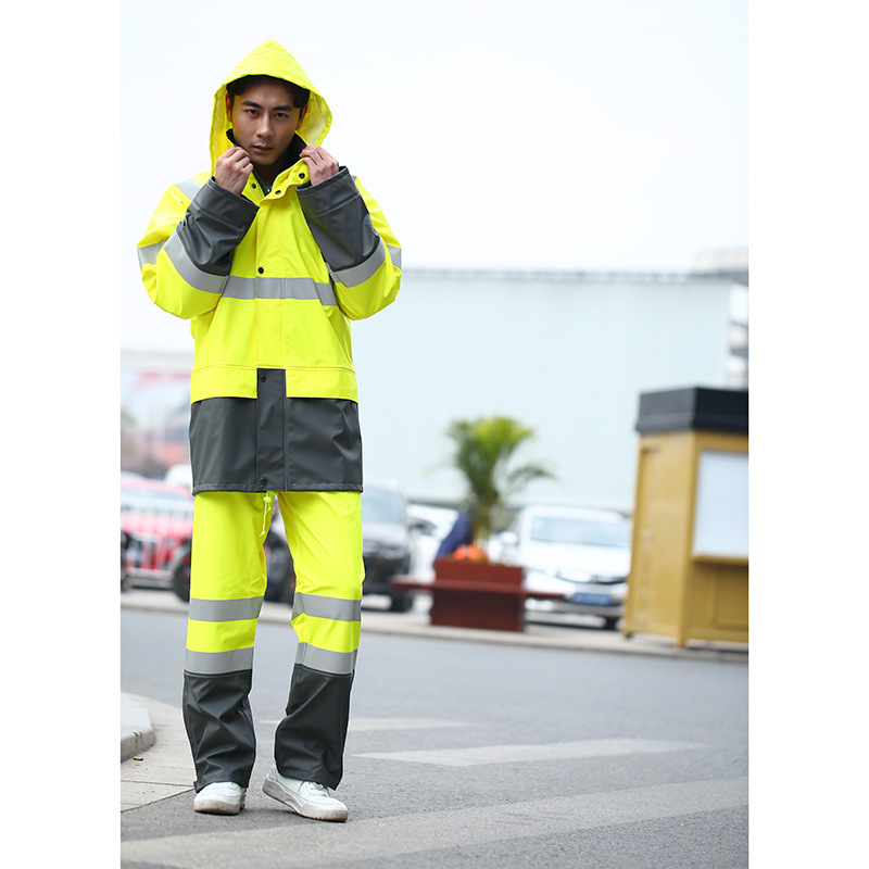 Creative new style PVC traffic safety reflective adult raincoat suit yiwu manufacturer customized wholesale Creative new style PVC traffic safety reflective adult raincoat suit yiwu manufacturer customized wholesale