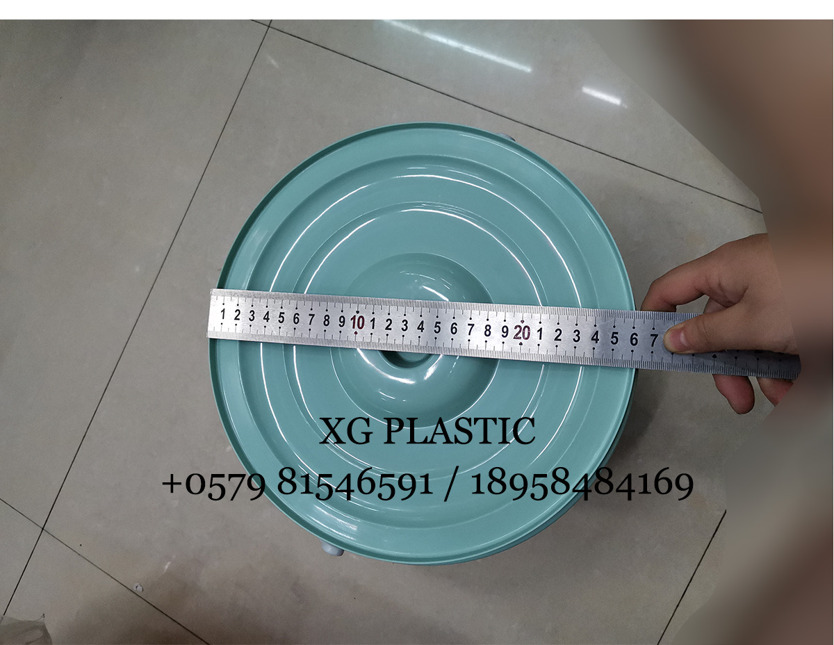 8 Liter water bucket plastic bucket with lid simple style household water storage bucket portable round shape bucket 8 Liter water bucket plastic bucket with lid simple style household water storage bucket portable round shape bucket