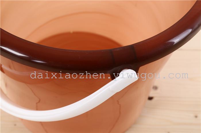 Plastic bucket high imitation jade bucket hand bucket with cover bucket. Plastic bucket high imitation jade bucket hand bucket with cover bucket.