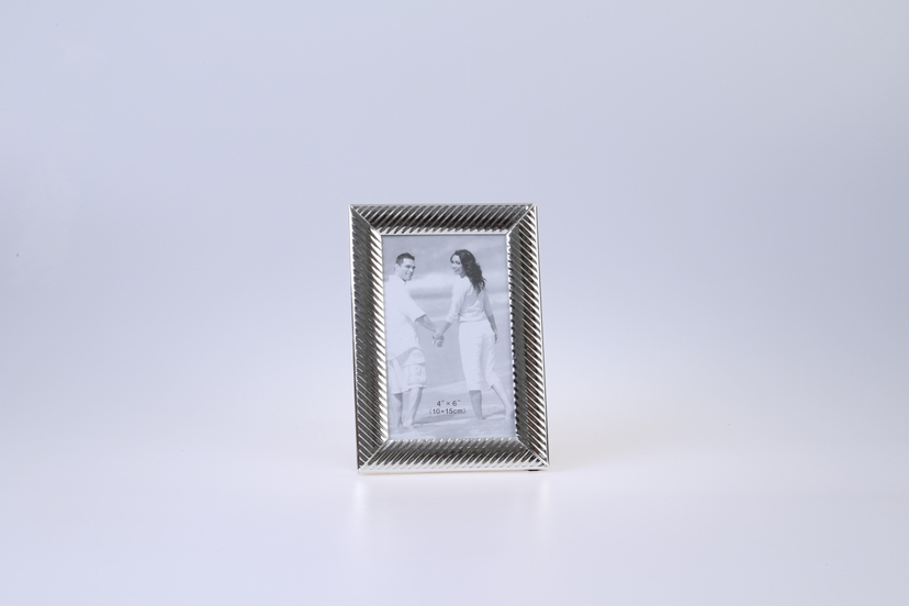Polygon Plating Silver Creative Ornament Decoration Gift Living Room Bedroom Photo Crafts Metal Photo Frame Polygon Plating Silver Creative Ornament Decoration Gift Living Room Bedroom Photo Crafts Metal Photo Frame
