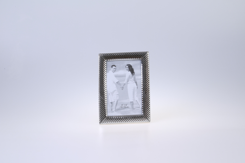 Polygon Plating Silver Creative Ornament Decoration Gift Living Room Bedroom Photo Crafts Metal Photo Frame Polygon Plating Silver Creative Ornament Decoration Gift Living Room Bedroom Photo Crafts Metal Photo Frame
