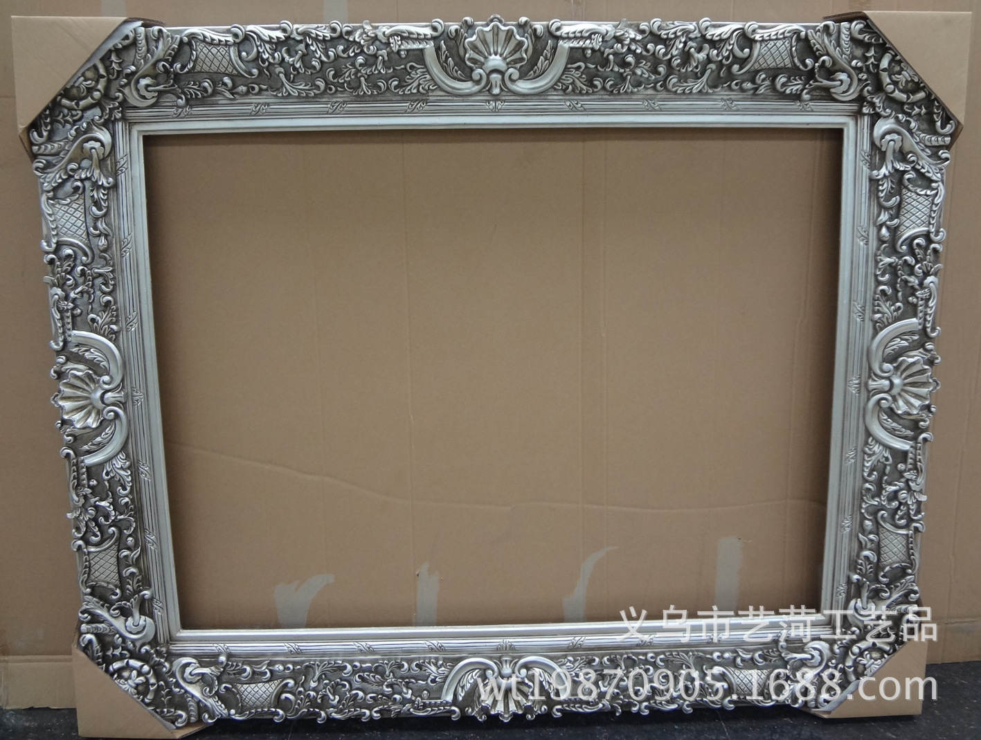Antique Resin Photo Frame Carved European Canvas Frame Factory Direct Sales Cheap Wholesale 90x120 Gold