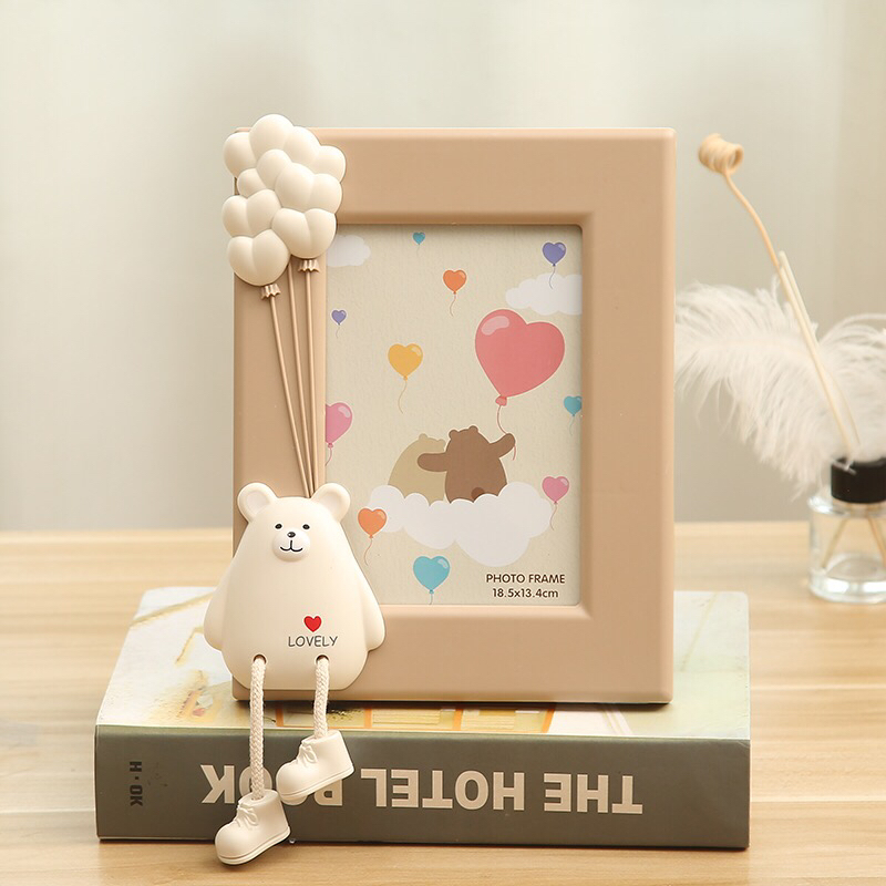 Haotao Photo Frame HT-TF1134 Hanging Foot Bear 7-Inch Vertical Version (2 Colors) Haotao Photo Frame HT-TF1134 Hanging Foot Bear 7-Inch Vertical Version (2 Colors)