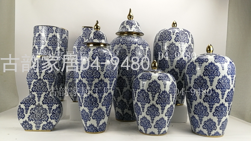 Factory Hot Selling Ceramic Crafts Creative Blue and White Porcelain Craft Ceramic Ornaments Vase Factory Hot Selling Ceramic Crafts Creative Blue and White Porcelain Craft Ceramic Ornaments Vase