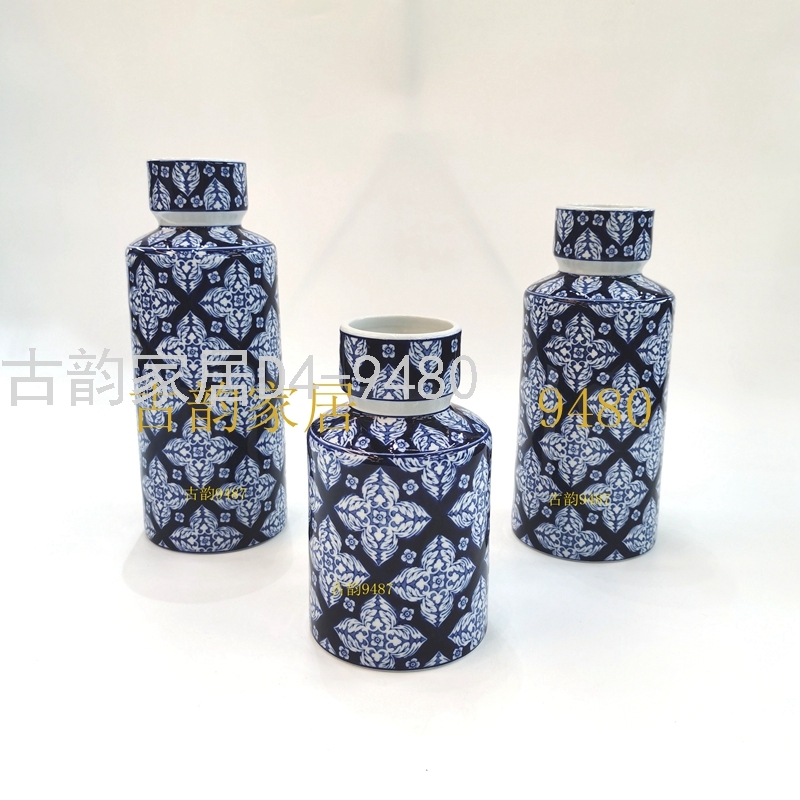 Factory Hot Selling Ceramic Crafts Creative Blue and White Porcelain Craft Ceramic Ornaments Vase Factory Hot Selling Ceramic Crafts Creative Blue and White Porcelain Craft Ceramic Ornaments Vase