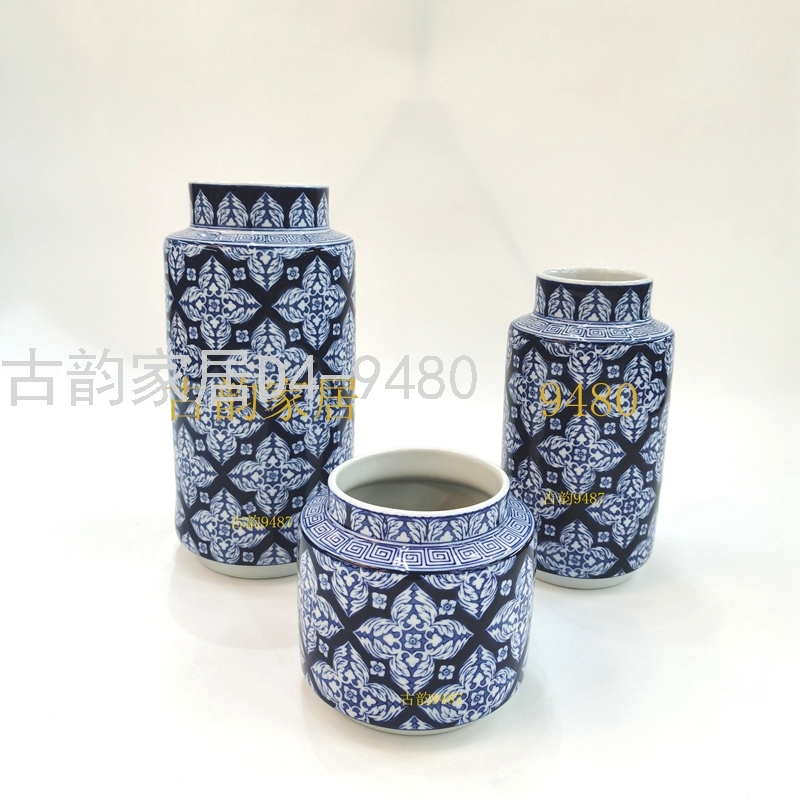 Factory Hot Selling Ceramic Crafts Creative Blue and White Porcelain Craft Ceramic Ornaments Vase Factory Hot Selling Ceramic Crafts Creative Blue and White Porcelain Craft Ceramic Ornaments Vase