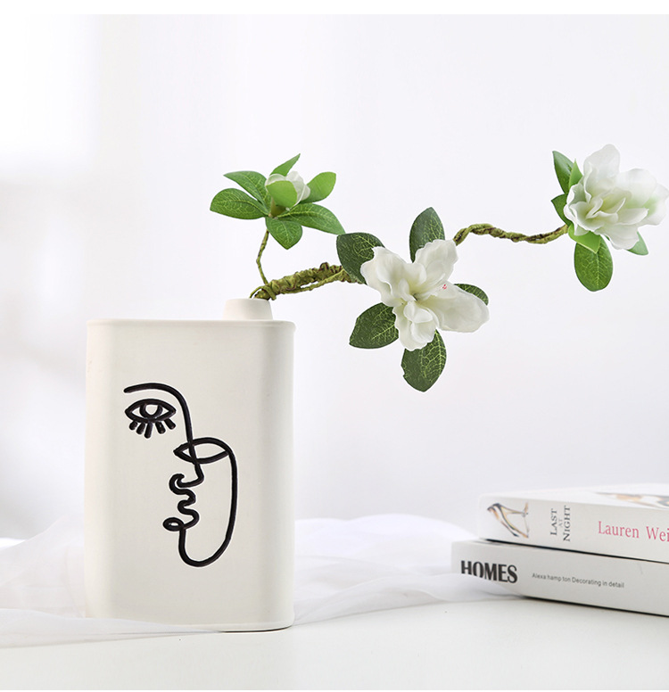 Creative European-Style White Ceramic Vase Decoration Home Ornament TV Cabinet Decoration Porcelain craft Creative European-Style White Ceramic Vase Decoration Home Ornament TV Cabinet Decoration Porcelain craft