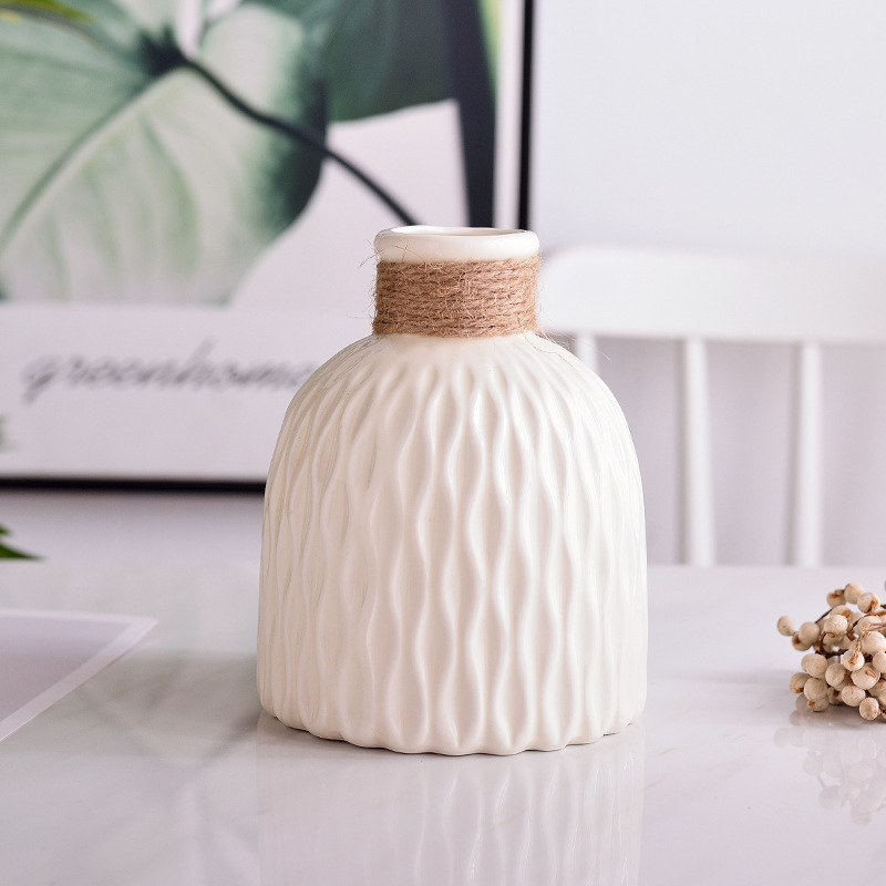 Wholesale Spot All Kinds of Creative Ceramic Crafts Ceramic Vase Flower Arrangement Artificial Porcelain craft Wholesale Spot All Kinds of Creative Ceramic Crafts Ceramic Vase Flower Arrangement Artificial Porcelain craft