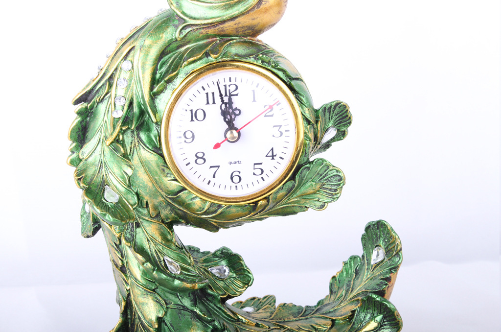 "Wholesale Custom" Resin Crafts European Style Peacock Clock Creative Gifts Home Ornament "Wholesale Custom" Resin Crafts European Style Peacock Clock Creative Gifts Home Ornament