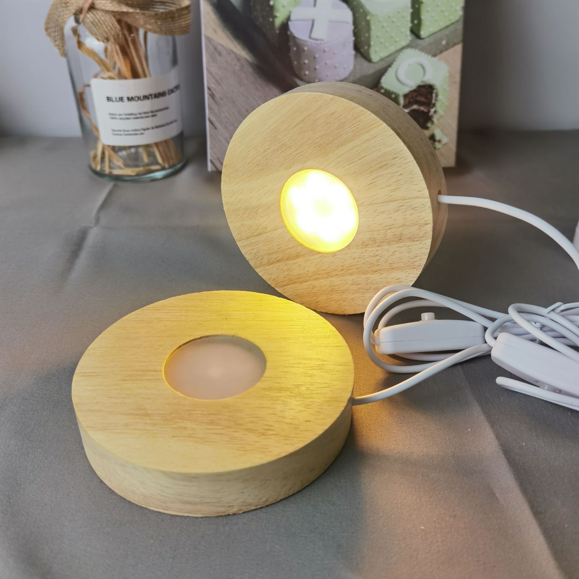 Solid Wood Small Night Lamp Led Holder Wooden Crystal Crafts Decoration Colorful USBCrystal Crafts Solid Wood Small Night Lamp Led Holder Wooden Crystal Crafts Decoration Colorful USBCrystal Crafts