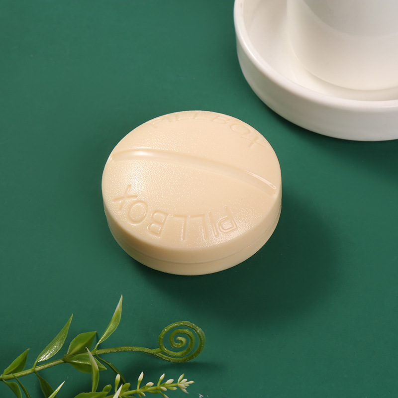 New Portable First-Aid Kit Multi-Functional round Grid Storage Box Portable Lid Sealed Pill Box Mini Pillbox New Portable First-Aid Kit Multi-Functional round Grid Storage Box Portable Lid Sealed Pill Box Mini Pillbox