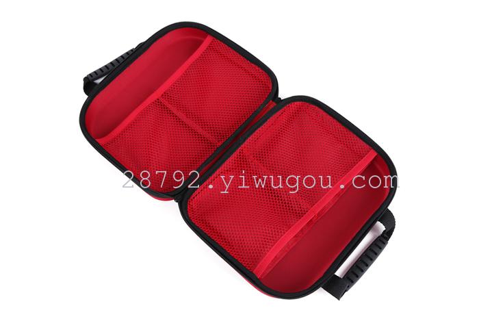 Emergency medical kit for emergency care Emergency medical kit for emergency care