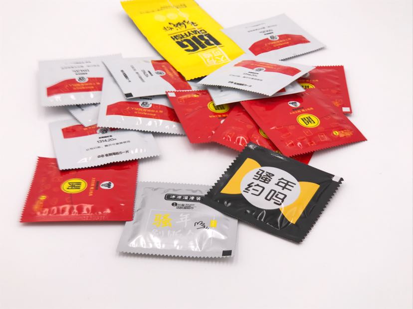 Advertising Wipes Funny Condom Wipes Internet Coffee Catering Custom Creative Wipes Advertising Wipes Funny Condom Wipes Internet Coffee Catering Custom Creative Wipes