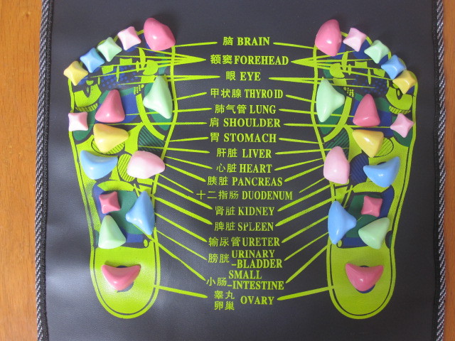 Pebble Color Foot Massage Cushions Foot Massage Device Pedicure Massage Blanket Foot Pad Road AntiSlip Bath Mat Whole Pebble Color Foot Massage Cushions Foot Massage Device Pedicure Massage Blanket Foot Pad Road AntiSlip Bath Mat Whole