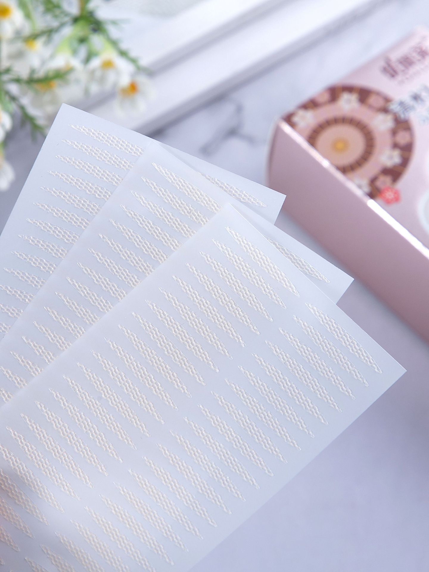 Youlilai 240-Time Box-Packed Sticky Double Eyelid Stickers Lace Mesh Glue-Free Invisible and Breathable Wholesale
