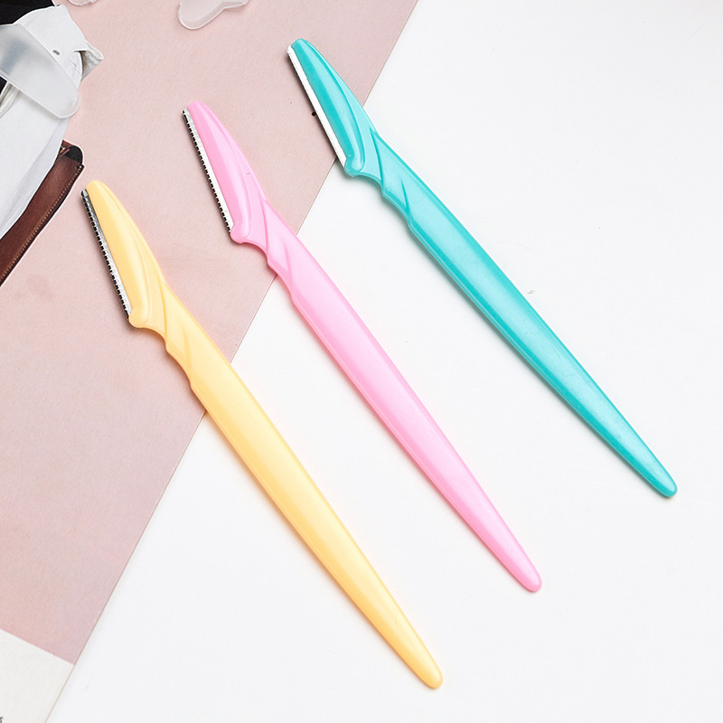Thrush Gadget Female Hand Eyebrow Stencil Eyebrow Stencil Eyebrow Pencil Eye-Brow Knife Shaking Sound Lazy Beginner Set