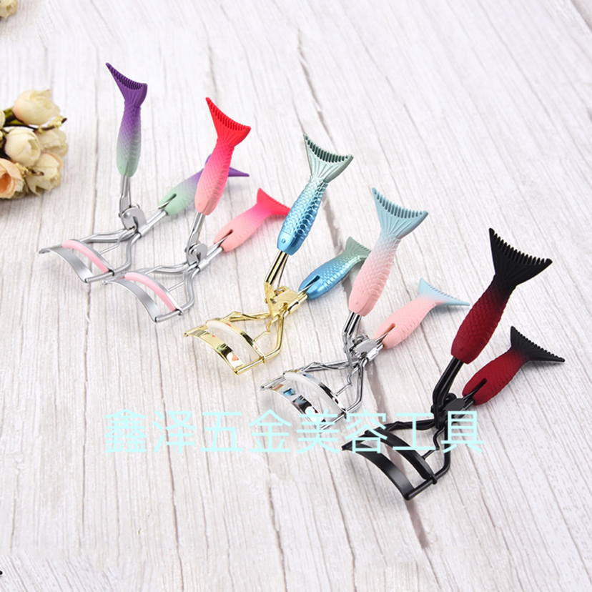 Eyelash Curler Eyelash Curler Rubber and Plastic Fish Tail Handle Eyelash Curler with Comb Eyelash Curler Beauty Tools