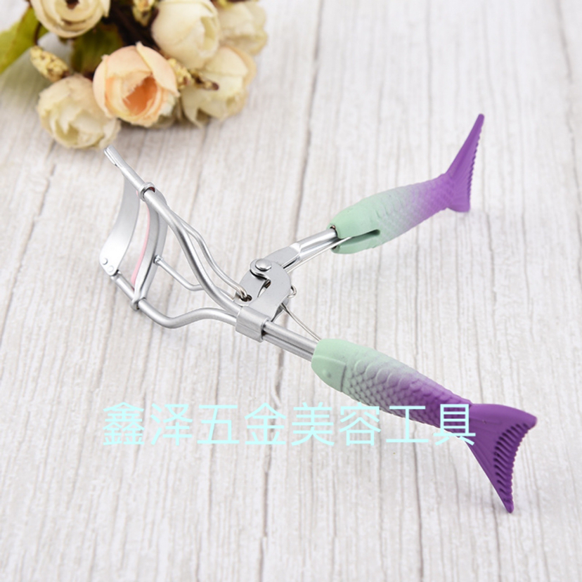 Eyelash Curler Eyelash Curler Rubber and Plastic Fish Tail Handle Eyelash Curler with Comb Eyelash Curler Beauty Tools