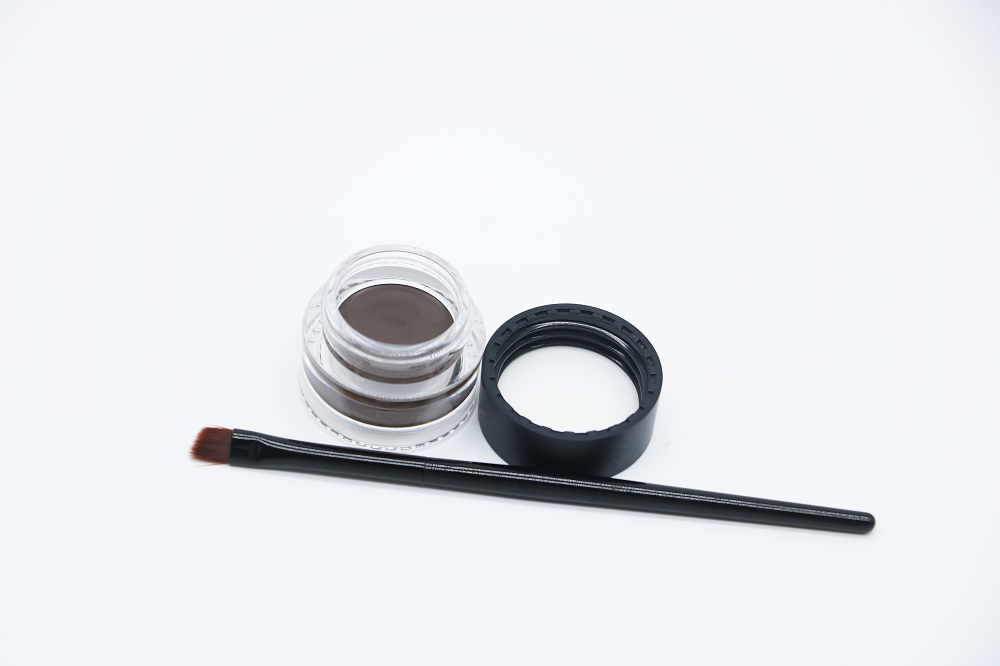eyeliner
