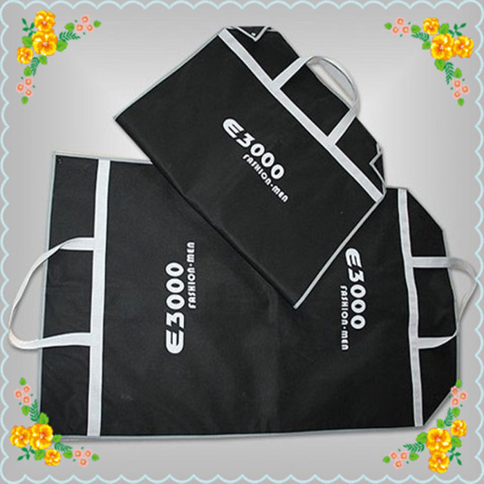 Dustproof Suit Cover Non-Woven Suit Cover Dustproof Suit Cover Zipper Button Nonwoven Fabric Garment Bag Set Dust