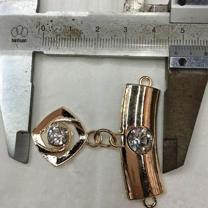 The collar button garment accessories accessories of all kinds of hardware accessories