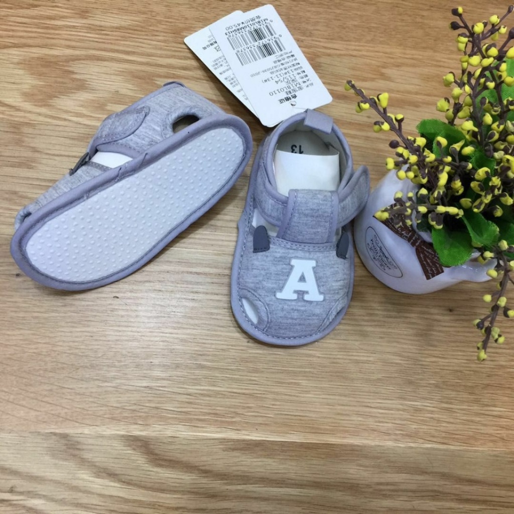 Mutra summer baby shoes for boys and girls, with soft sole and soft surface