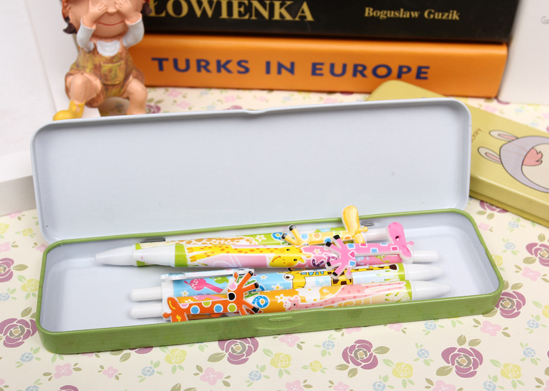 Creative cute cartoon stationery pencil-box children's gifts kindergarten gifts wholesale