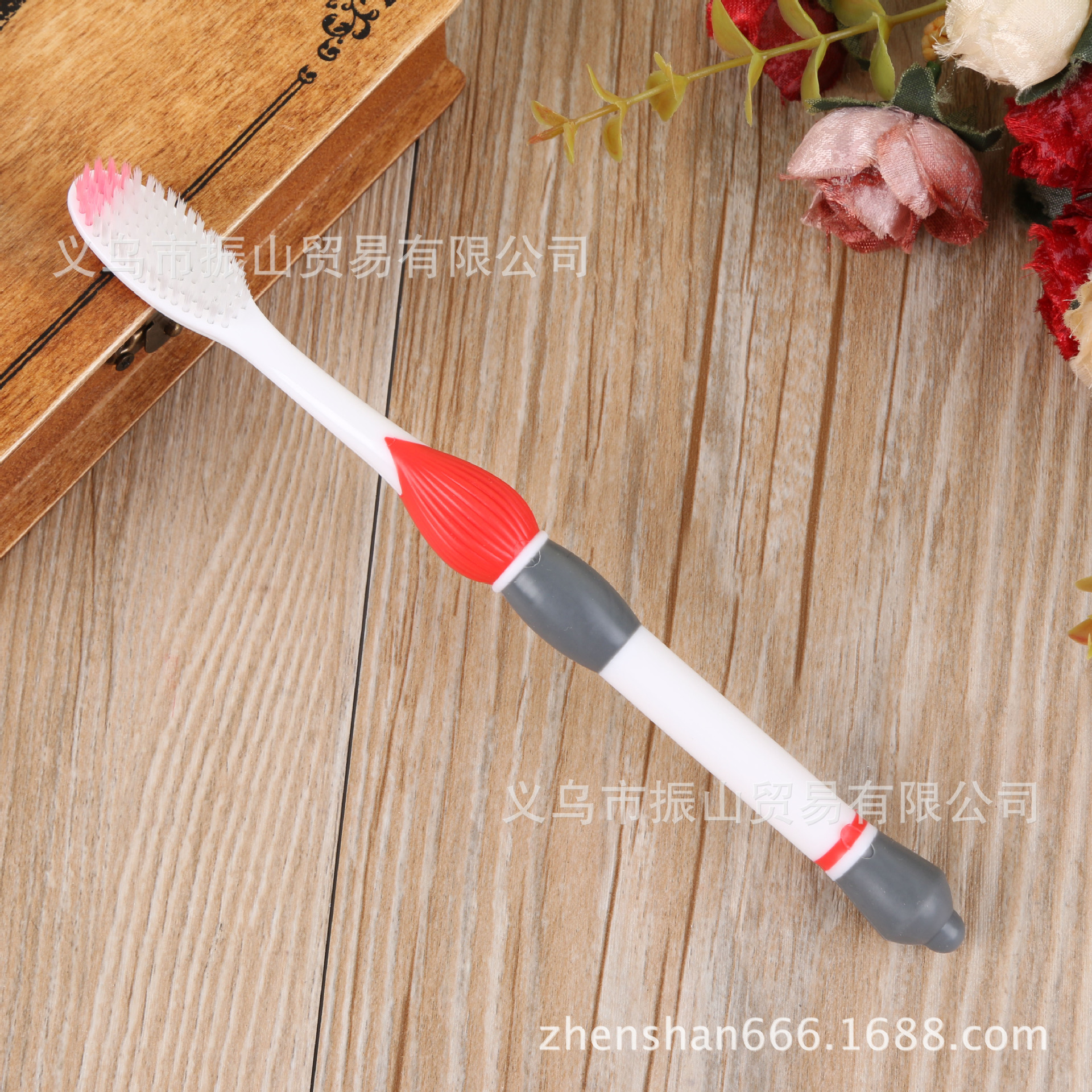 6617 Cool Writing Brush Type Super Dense Pioneer Soft-Bristle Toothbrush 6617 Cool Writing Brush Type Super Dense Pioneer Soft-Bristle Toothbrush