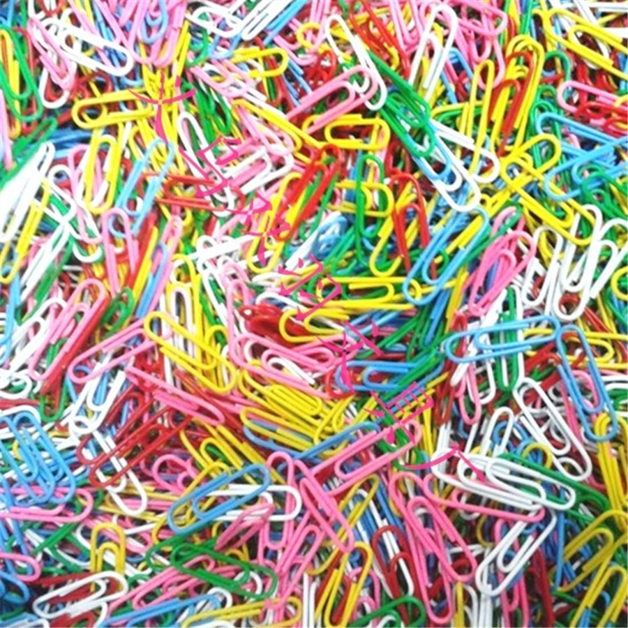 Manufacturer direct selling color plastic bag paper clip 50mm paper clip yiwu spot Manufacturer direct selling color plastic bag paper clip 50mm paper clip yiwu spot