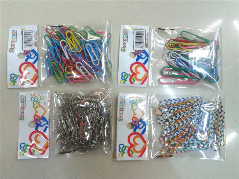 Manufacturer direct selling color plastic bag paper clip 50mm paper clip yiwu spot Manufacturer direct selling color plastic bag paper clip 50mm paper clip yiwu spot