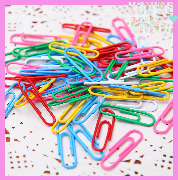 Manufacturer direct selling color plastic bag paper clip 50mm paper clip yiwu spot Manufacturer direct selling color plastic bag paper clip 50mm paper clip yiwu spot