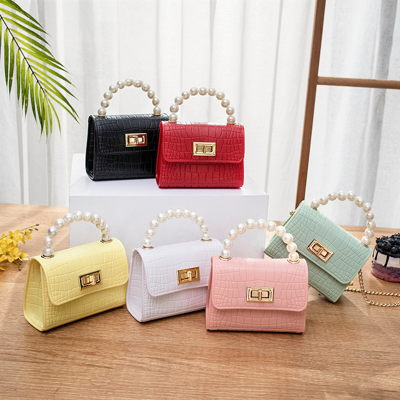 Women&#039;s Bag 2021 New Mini Crocodile Pattern Lock Pearl Handle Gel Bag Fresh Lipstick Pack Foreign Trade