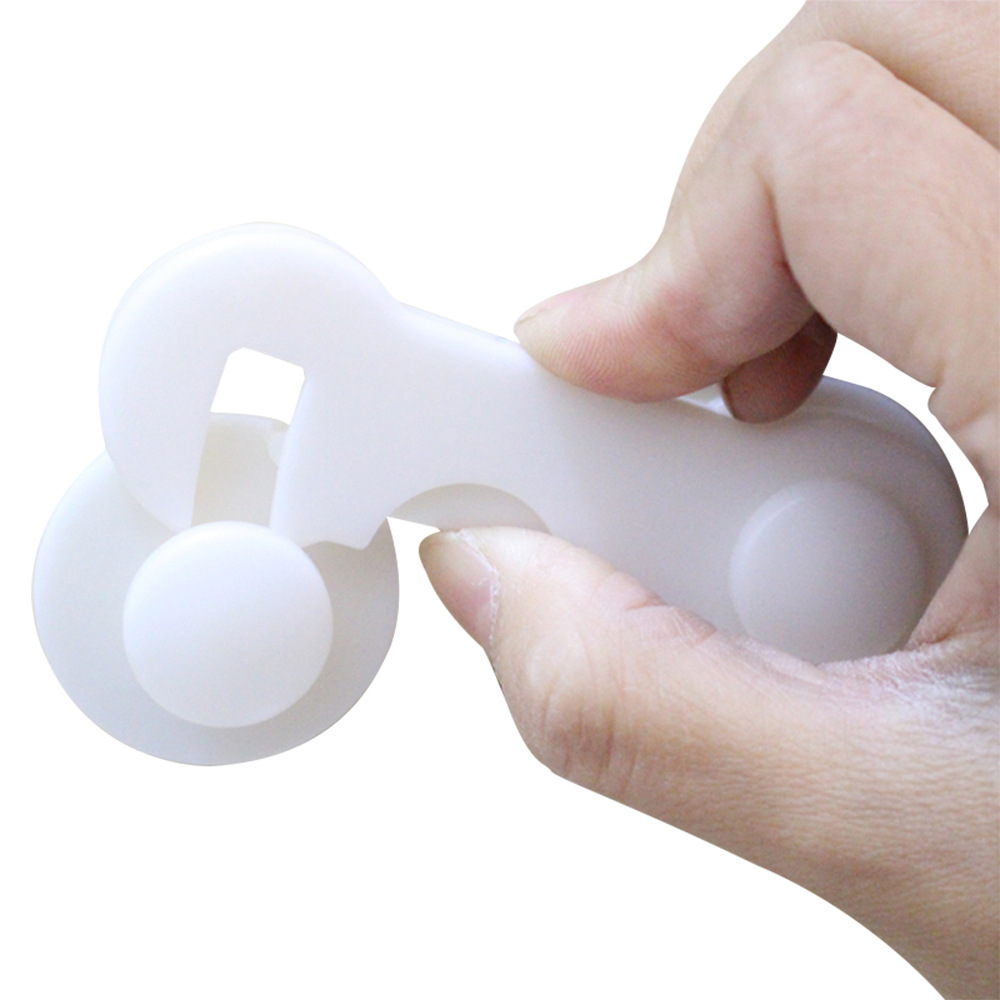 Safety Lock MultiFunctional Baby ThreeColor AntiClamp HandPair Unlocking Children&#039;s Safety Protective Supplies