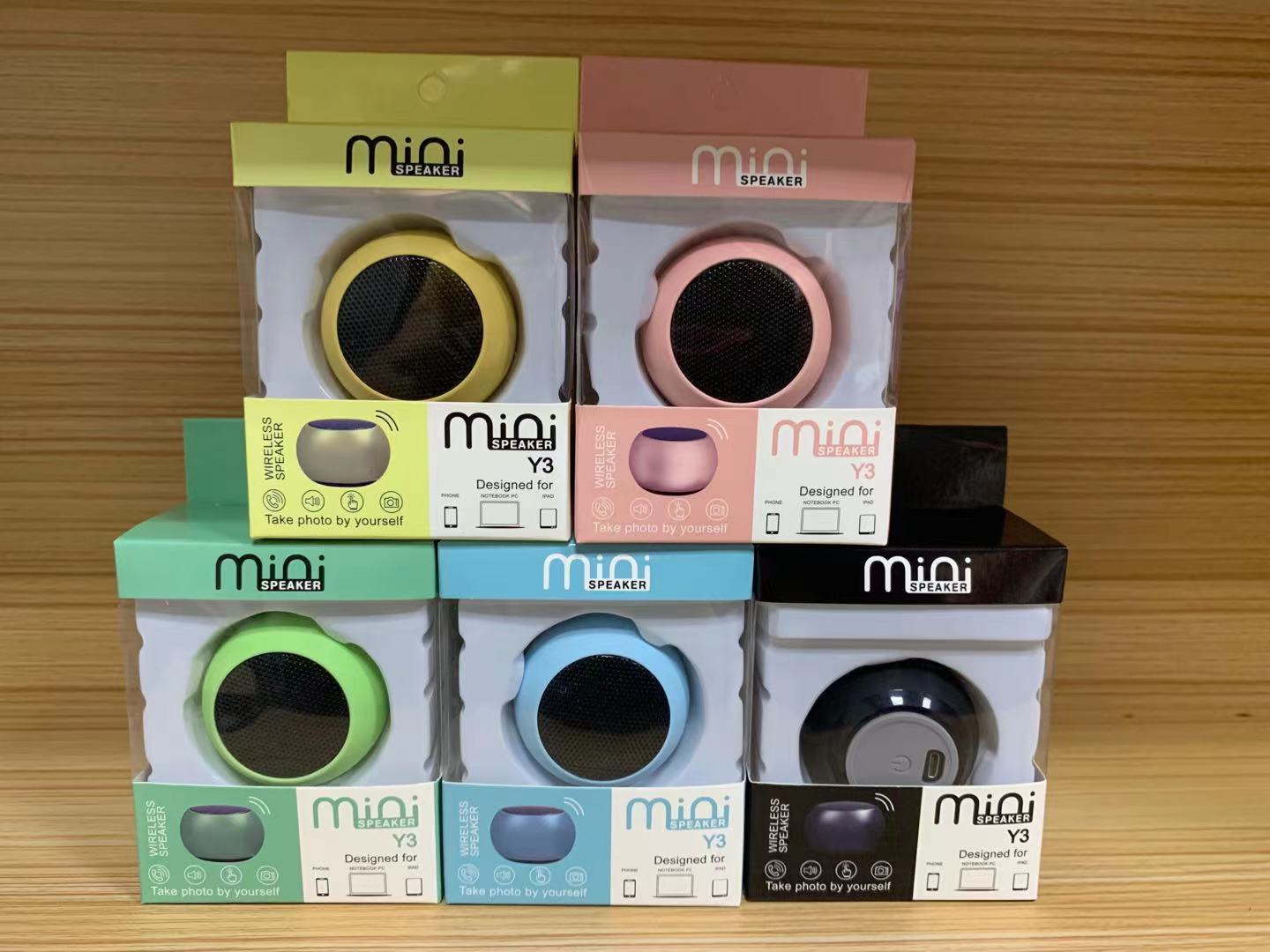 M3 Macaron Speaker Mini Wireless Bluetooth Speaker Outdoor Portable Portable Bass Lock and Load Spray Speaker M3 Macaron Speaker Mini Wireless Bluetooth Speaker Outdoor Portable Portable Bass Lock and Load Spray Speaker