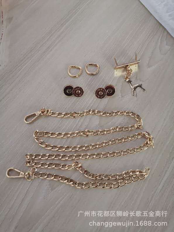 Hardware Lock Hyuna Same Style DIY Luggage Preparation Decoration Material Package Deer Pendant Hardware Accessories Hardware Lock Hyuna Same Style DIY Luggage Preparation Decoration Material Package Deer Pendant Hardware Accessories