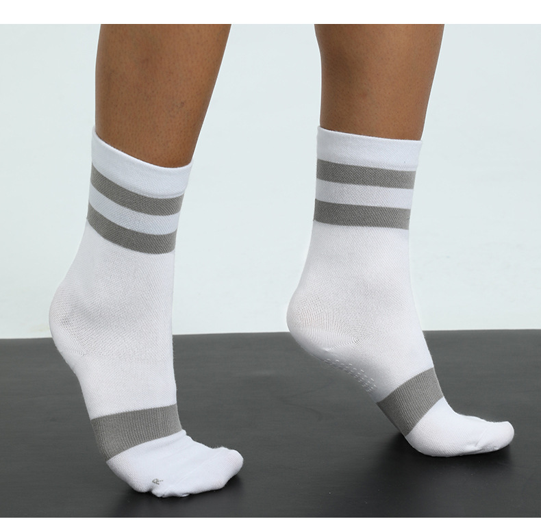 New Cross-Border Women's Yoga Mid-Length High-Top Pilates Floor Trampoline Sports Fitness Anti-Slip Breathable Socks New Cross-Border Women's Yoga Mid-Length High-Top Pilates Floor Trampoline Sports Fitness Anti-Slip Breathable Socks
