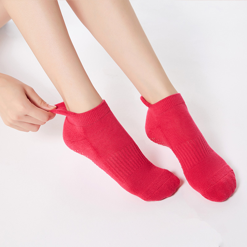 Four Seasons Women&#039;s Yoga Socks Professional Yoga Socks Non-Slip Beginner Aerial Pilates Trampoline Workout Socks