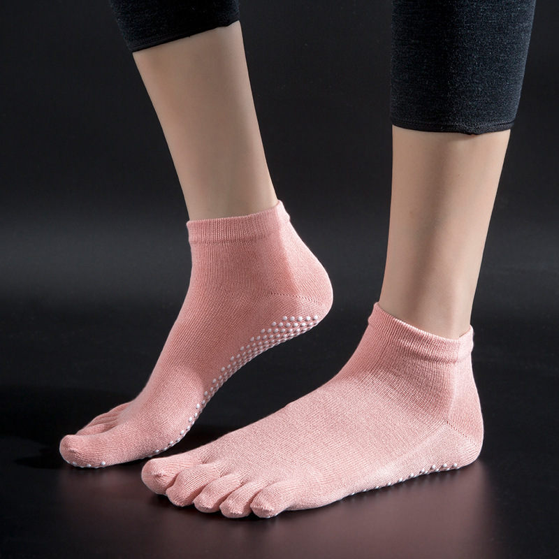 Fitness Anti-Slip Yoga Socks Women&#039;s Pilates Summer Trampoline Aerial Professional Thin Five-Finger Yoga Socks Socks