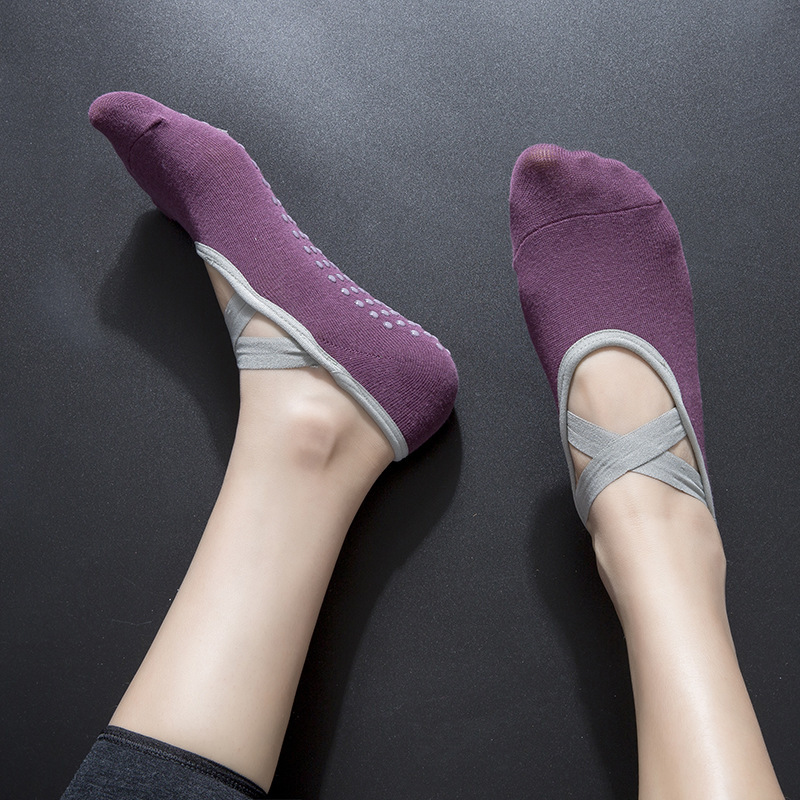 Fitness Anti-Slip Yoga Socks Women&#039;s Pilates Summer Trampoline Aerial Professional Thin Five-Finger Yoga Socks Socks