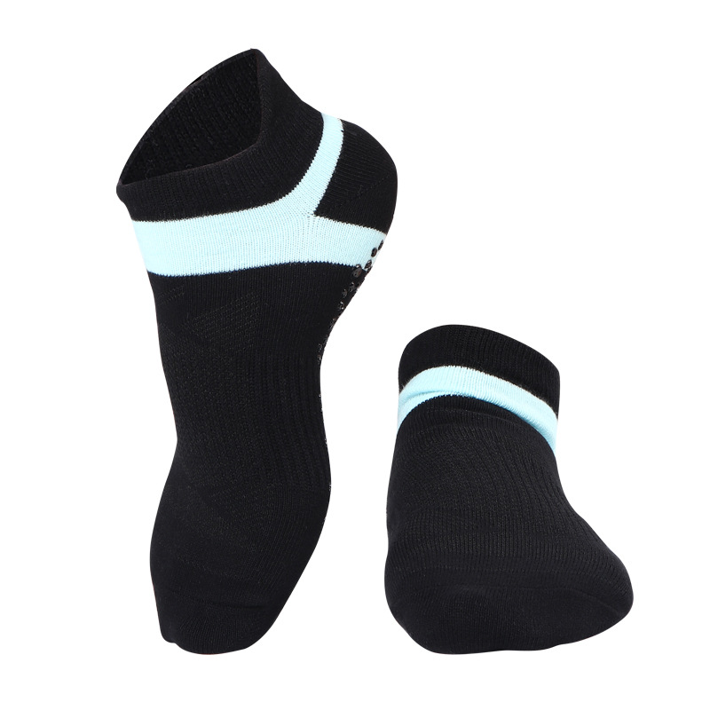 2 Pairs of Yoga Socks Professional Sweat-Absorbent Yoga Socks Women Pilates Indoor Sports Fitness Trampoline Socks