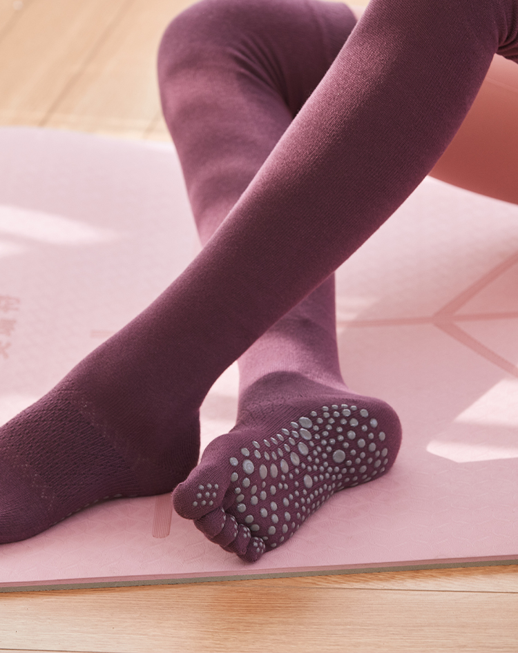 Yoga Socks Non-Slip Professional Female Five Finger Yoga Beginner Winter Trampoline Sports Fitness Pilates Dance Pantyhose