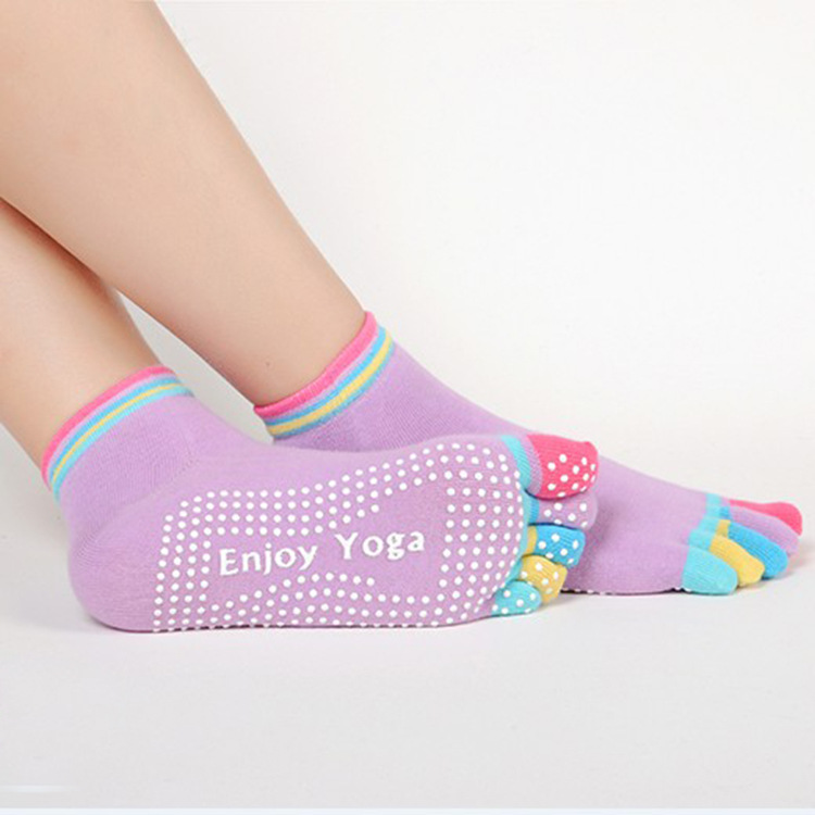 Non-Slip Five Finger Yoga Pilates Trampoline Socks Professional Sports Dispensing Indoor Floor Massage Cotton Socks Factory Direct Supply