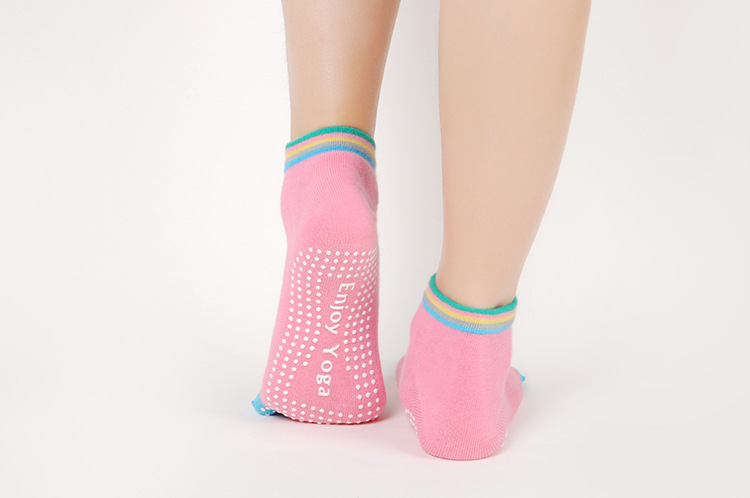 Non-Slip Five Finger Yoga Pilates Trampoline Socks Professional Sports Dispensing Indoor Floor Massage Cotton Socks Factory Direct Supply
