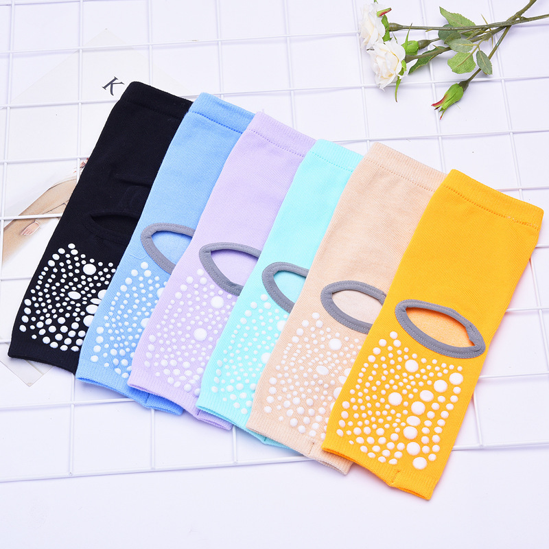 Four Seasons Mid-Calf Length Taekwondo Half Finger Finger Yoga Socks Female Five Finger Pilates Yoga Stockings for Dancing Trampoline Socks