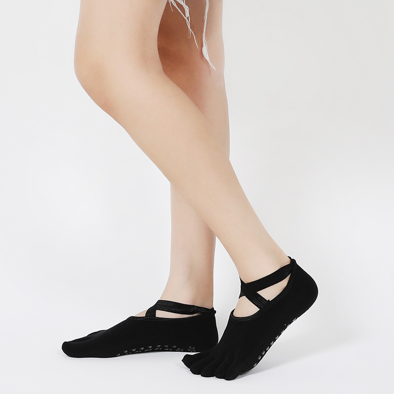 Yoga Socks Silicone Non-Slip Finger Socks Professional Female Trampoline Sports Fitness Pilates Beginner Yoga Socks Female