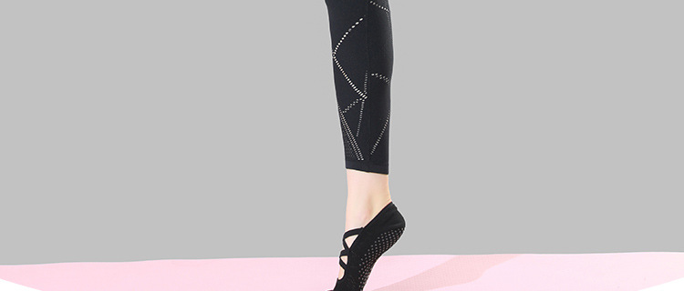 Autumn and Winter New Pilates Socks Yoga Socks Toe Socks Non-Slip Socks Professional Sports All-Inclusive Backless Multi-Strap Autumn and Winter New Pilates Socks Yoga Socks Toe Socks Non-Slip Socks Professional Sports All-Inclusive Backless Multi-Strap