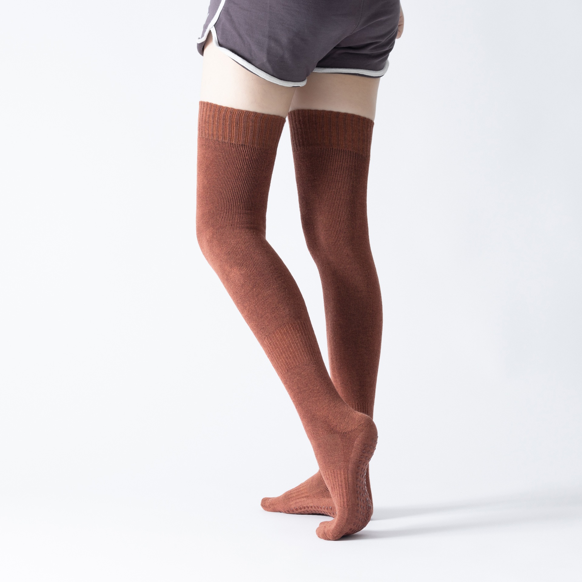 Autumn and Winter New over-the-Knee Long Tube Yoga Socks round Head Non-Slip Pilates Leg Warming Foot Sock Terry Velvet Thickened