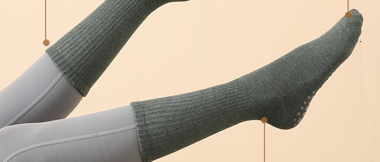New Autumn and Winter Long Tube Yoga Socks Long Pilates Socks All-Inclusive Women's Terry Fleece Thickened Offset Printing Sequins
