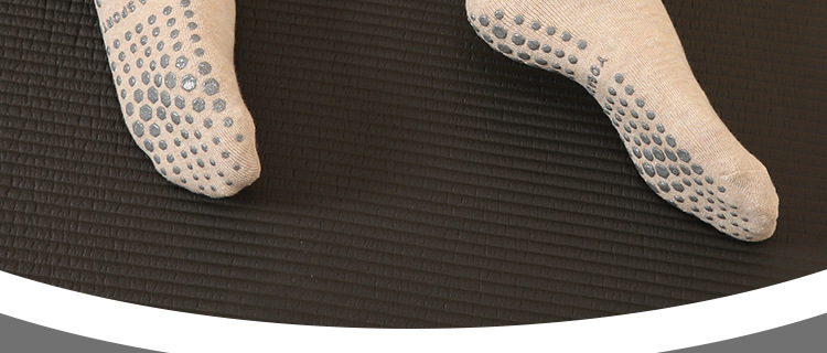 New Autumn and Winter Long Tube Yoga Socks Long Pilates Socks All-Inclusive Women's Terry Fleece Thickened Offset Printing Sequins