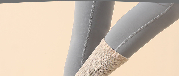 New Autumn and Winter Long Tube Yoga Socks Long Pilates Socks All-Inclusive Women's Terry Fleece Thickened Offset Printing Sequins
